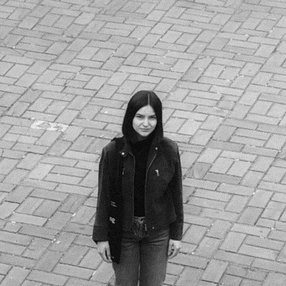 Meet your Posher, Alba